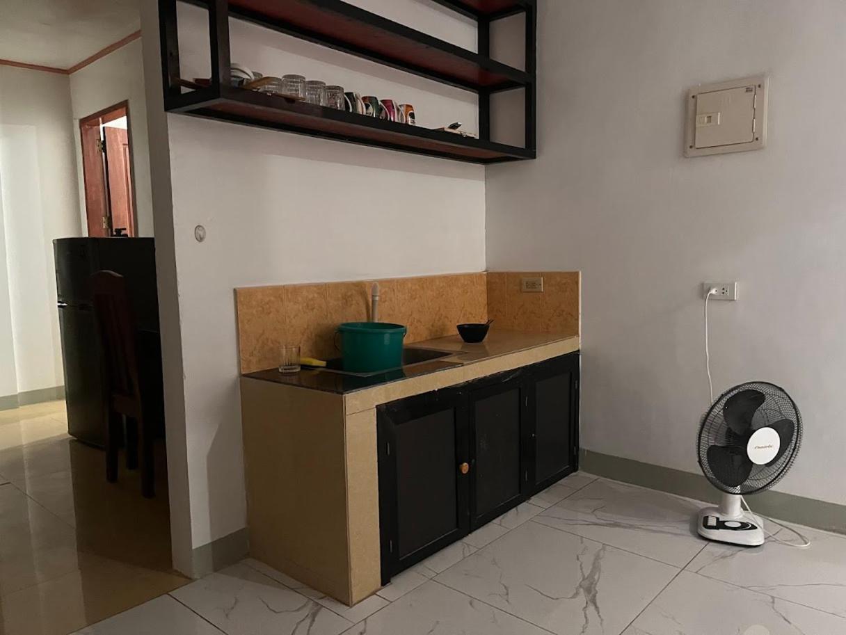 Bella'S Bed & Breakfast Dauis Exterior foto